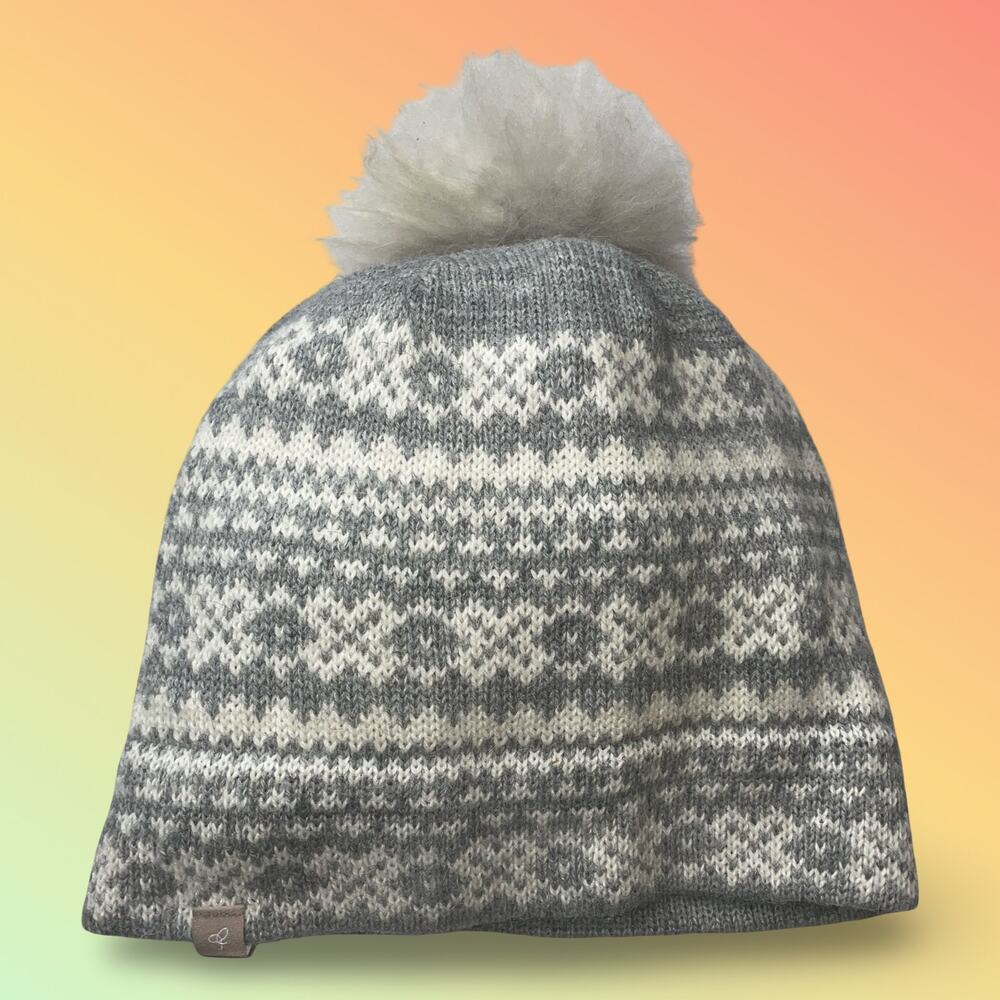 Samantha Holmes Alpaca Fair Isle Beanie Hat Grey White Luxury Pom Wool Peru